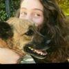 Delphine: Dog sitting en maison et promenades par une fan des toutous 🐾 
