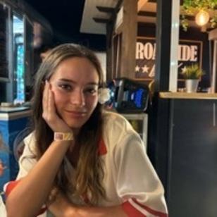 Clara avatar