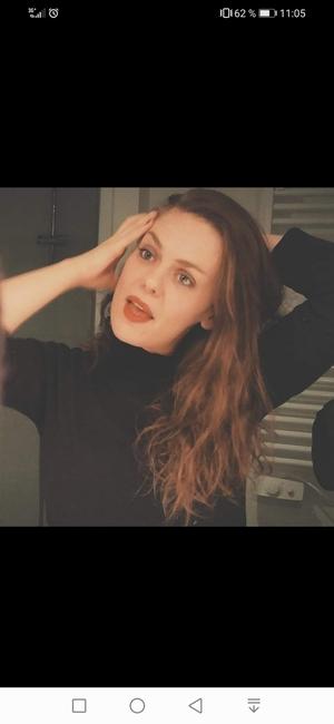 Caroline avatar