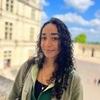 Marouchka: Une jeune passionnée d’animaux pour chouchouter vos compagnons !