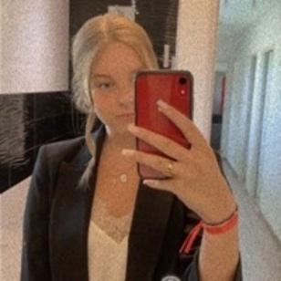 Maëva  avatar