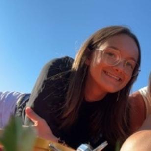 Lou avatar
