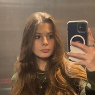 Chloé avatar