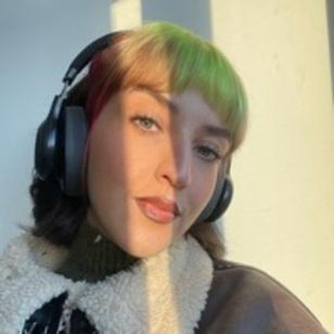 Claire avatar