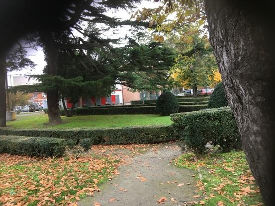 Parc à cinq minutes de chez nous pour les promenades quotidiennes