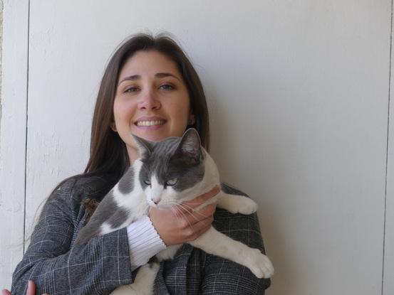 Avec mon chat ( pas d’inquiétude, il vit chez ma maman)