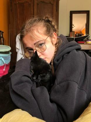 Photo avec Lou, chat qui m’était très  cher! Tu