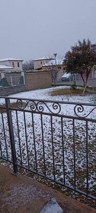 Le jardin est clôturé