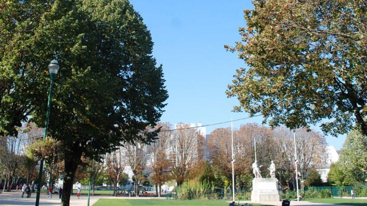 Parc au pied de mon appartement 