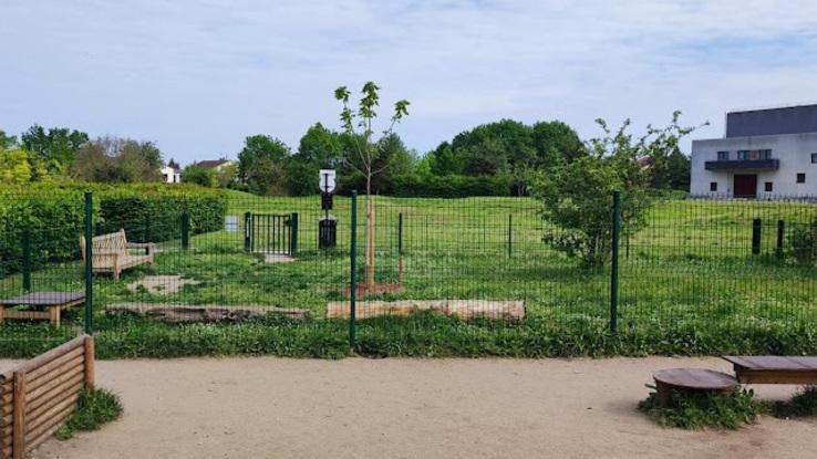 Parc à chien proche de mon domicile 