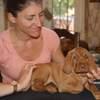 céline: Pet sitter professionnel du bien-être animal 