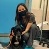 Zoë: Assistante vétérinaire pour garder vos compagnons